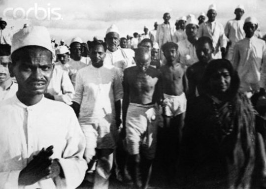 during the Salt March, March-April 1930. (Wikimedia Commons/Walter Bosshard) during the Salt March, March-April 1930. (Wikimedia Commons/Walter Bosshard)
