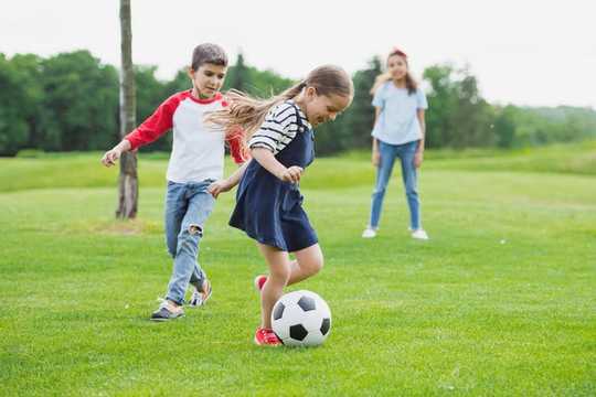 Concussions And Children Returning To School – What Parents Need To Know Concussions And Children Returning To School – What Parents Need To Know