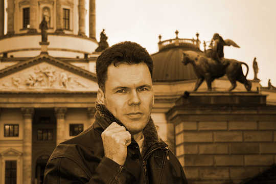 Experiencing Moral Injury In The Face of Violence, Indifference, and Confusion Experiencing Moral Injury In The Face of Violence, Indifference, and Confusion