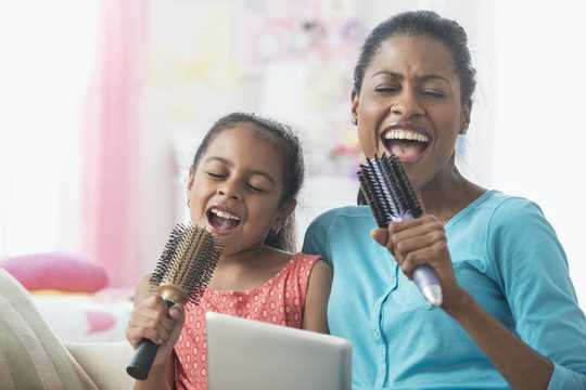 How Using Music To Parent Can Liven Up Everyday Tasks, Build Family Bonds How Using Music To Parent Can Liven Up Everyday Tasks, Build Family Bonds