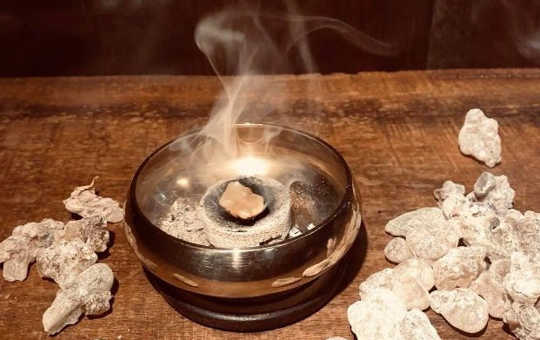 Cleansing Your Home and Environment with Incense and Gum Resin Cleansing Your Home and Environment with Incense and Gum Resin