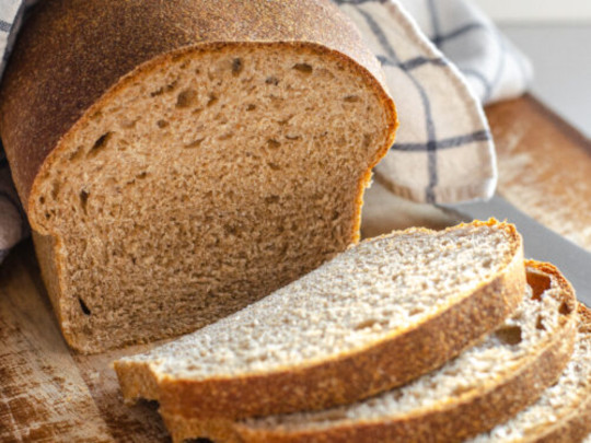 Discover the Power of Sprouted Wheat Flour: 10 Reasons to Choose this Nutrient-Rich Alternative just wheat bread 6 3