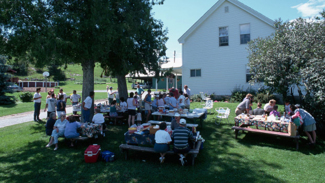 Finding Balance Amidst Holiday Pressures handling family gatherings 12 26