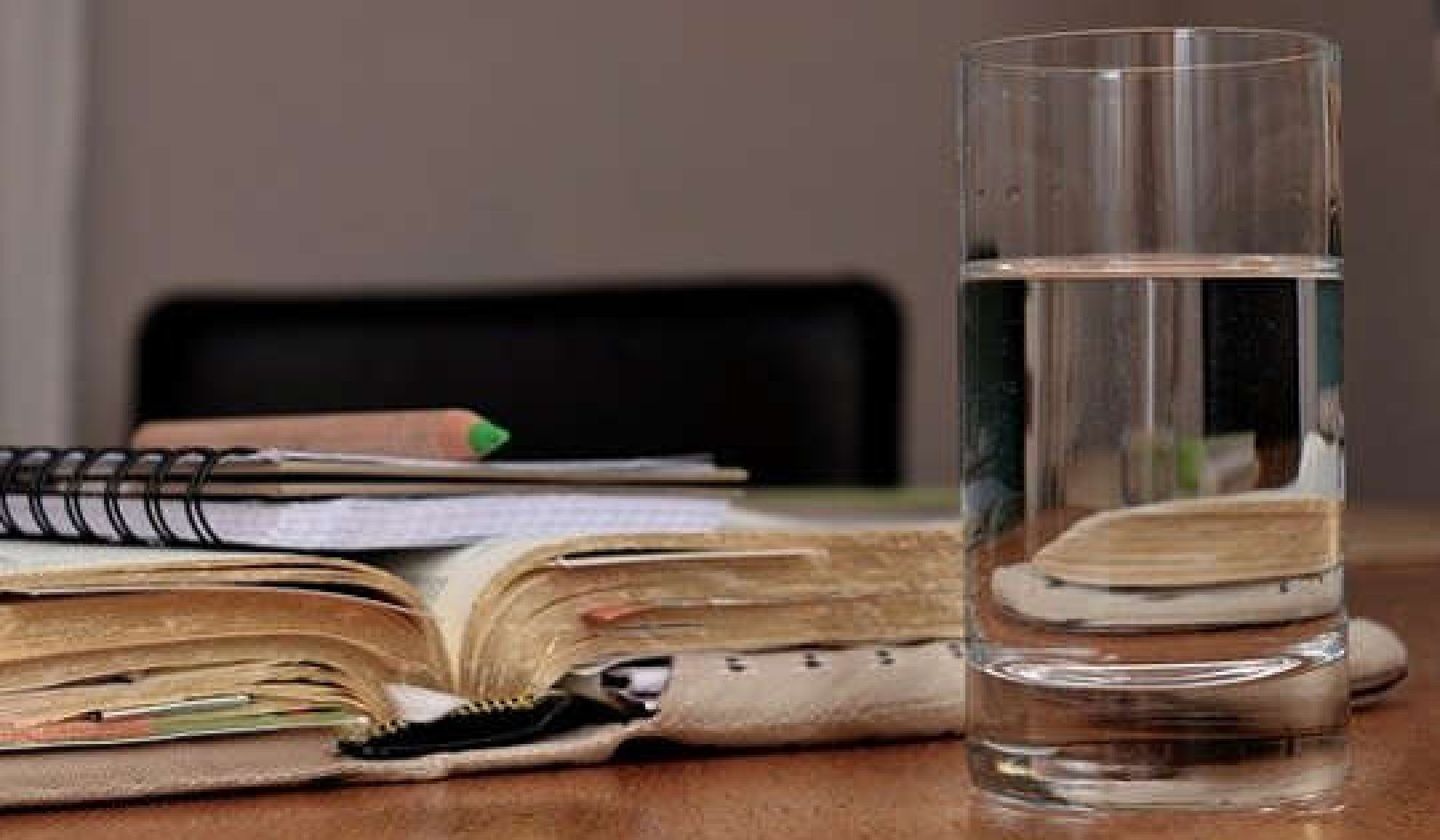 The Affect Of Too Little Or Too Much Water On Older Women’s Cognition