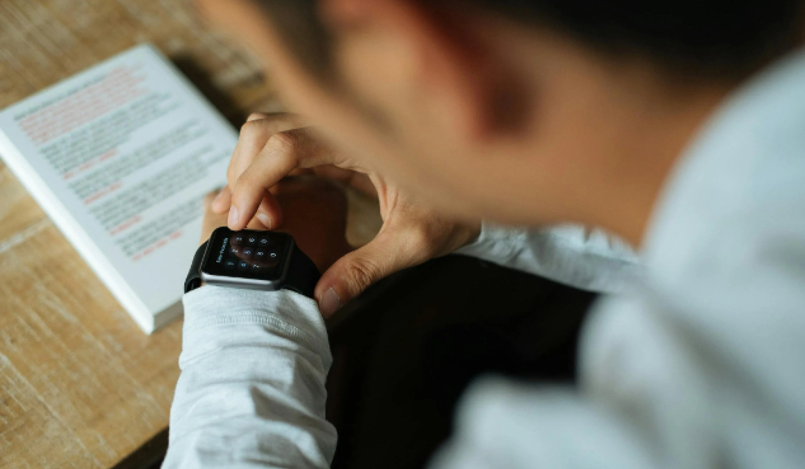 How Health Tracking with a Smartwatch Can Improve Your Life